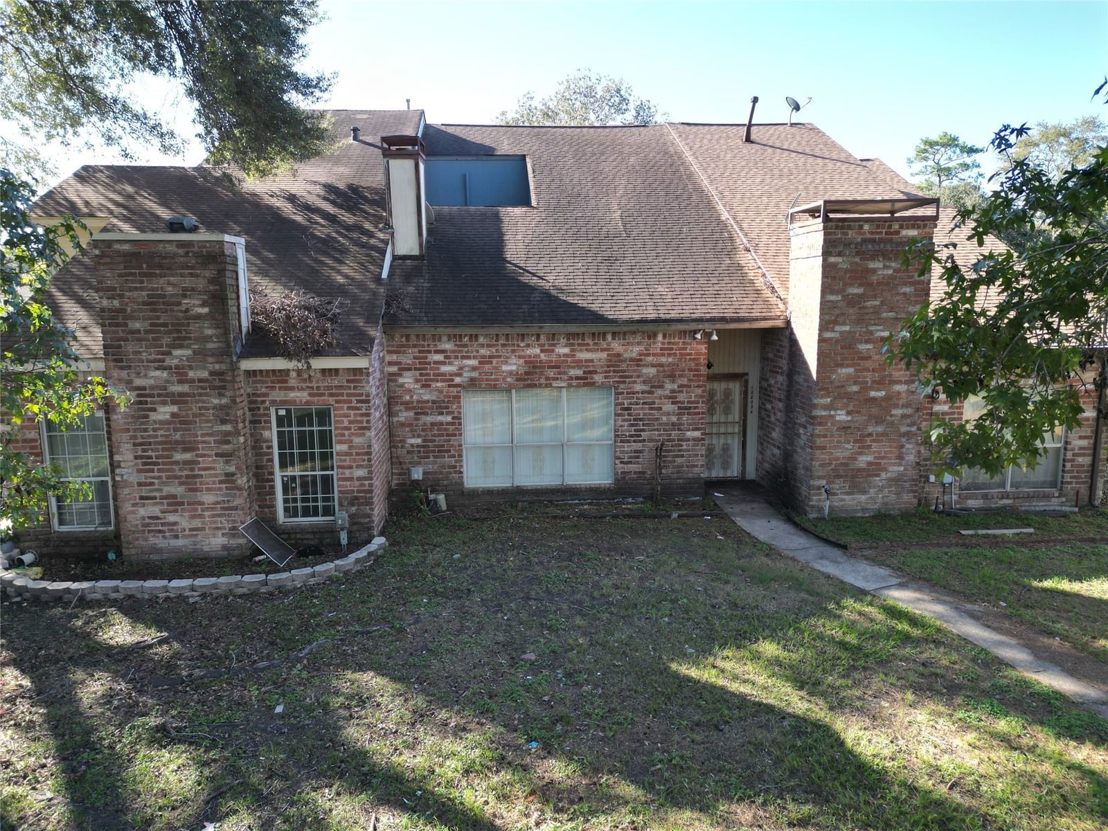 Real estate property located at 12203 Wild Pine B, Harris, Pine Village North T/H, Houston, TX, US