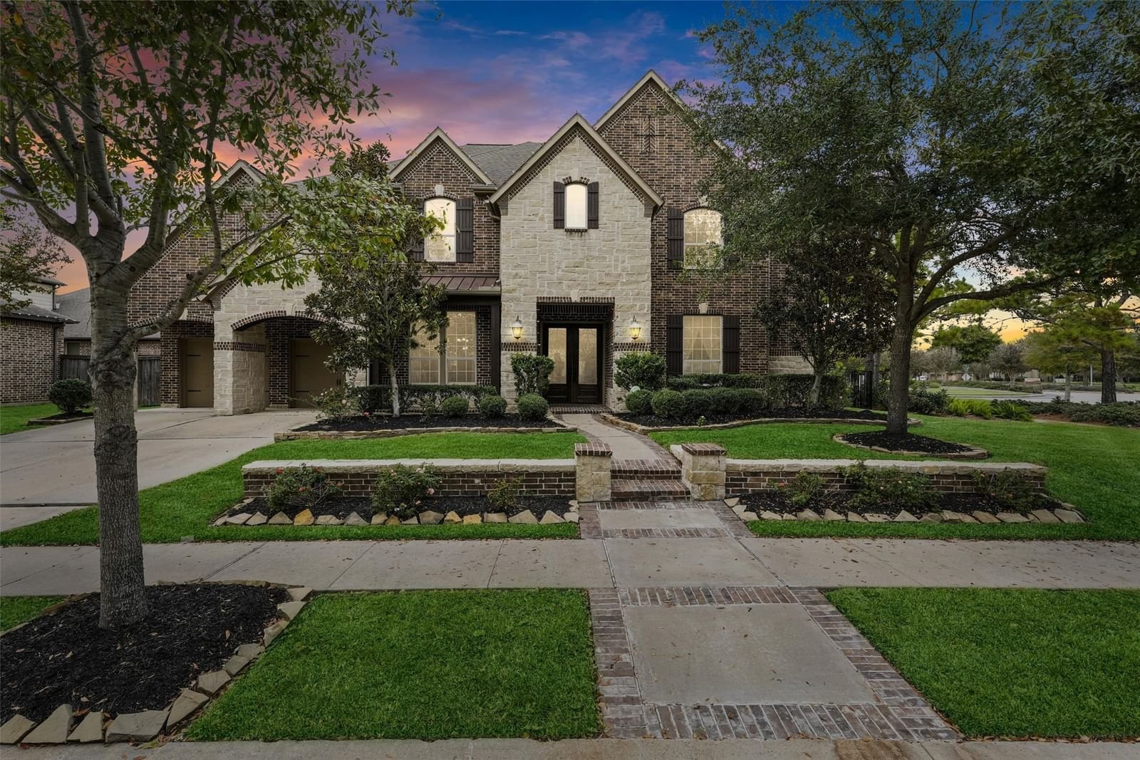 Real estate property located at 19010 Cove Manor, Harris, Bridgeland, Cypress, TX, US
