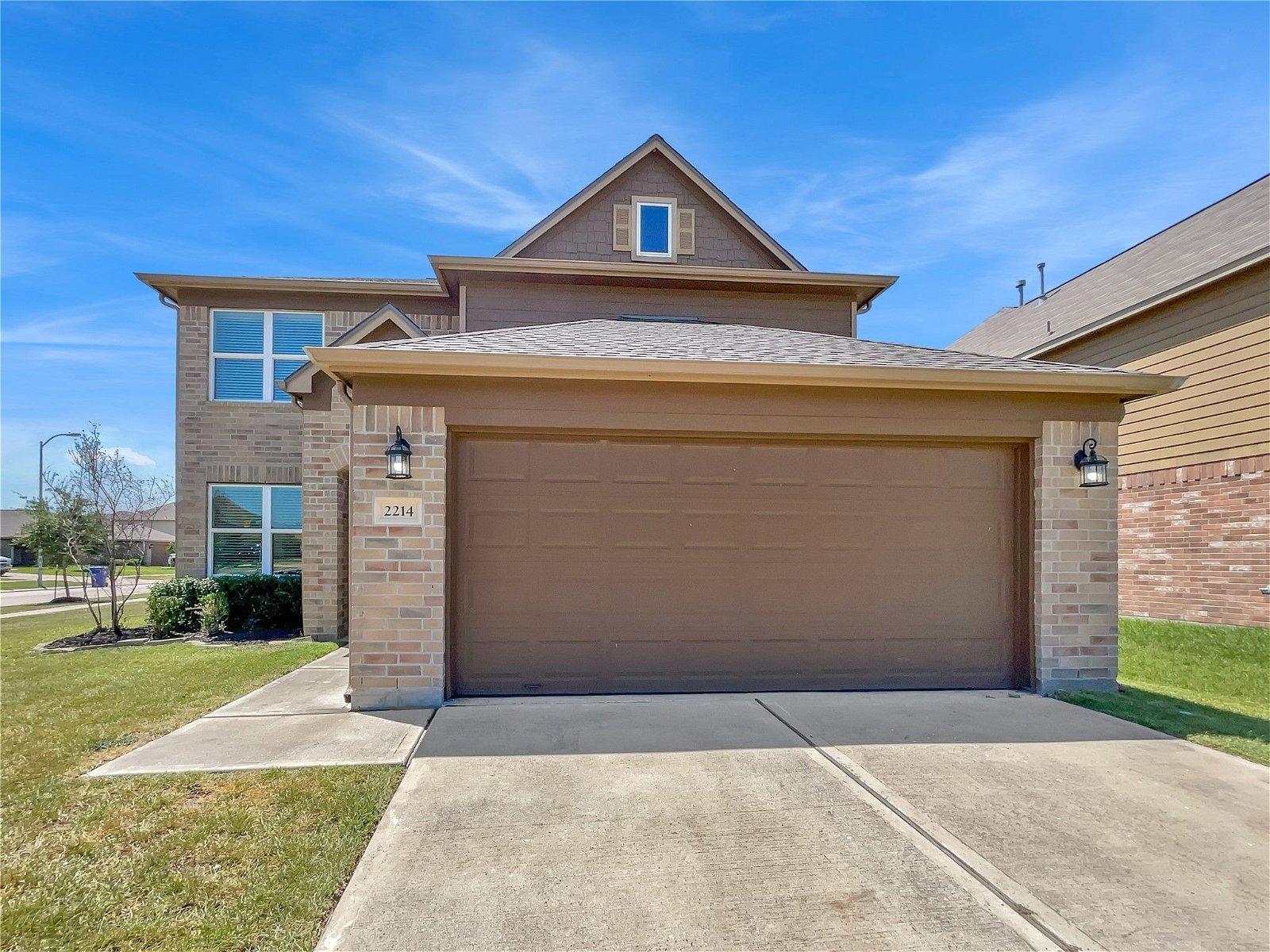 Real estate property located at 2214 Forest Floor Ct, Fort Bend, Rosenberg, TX, US