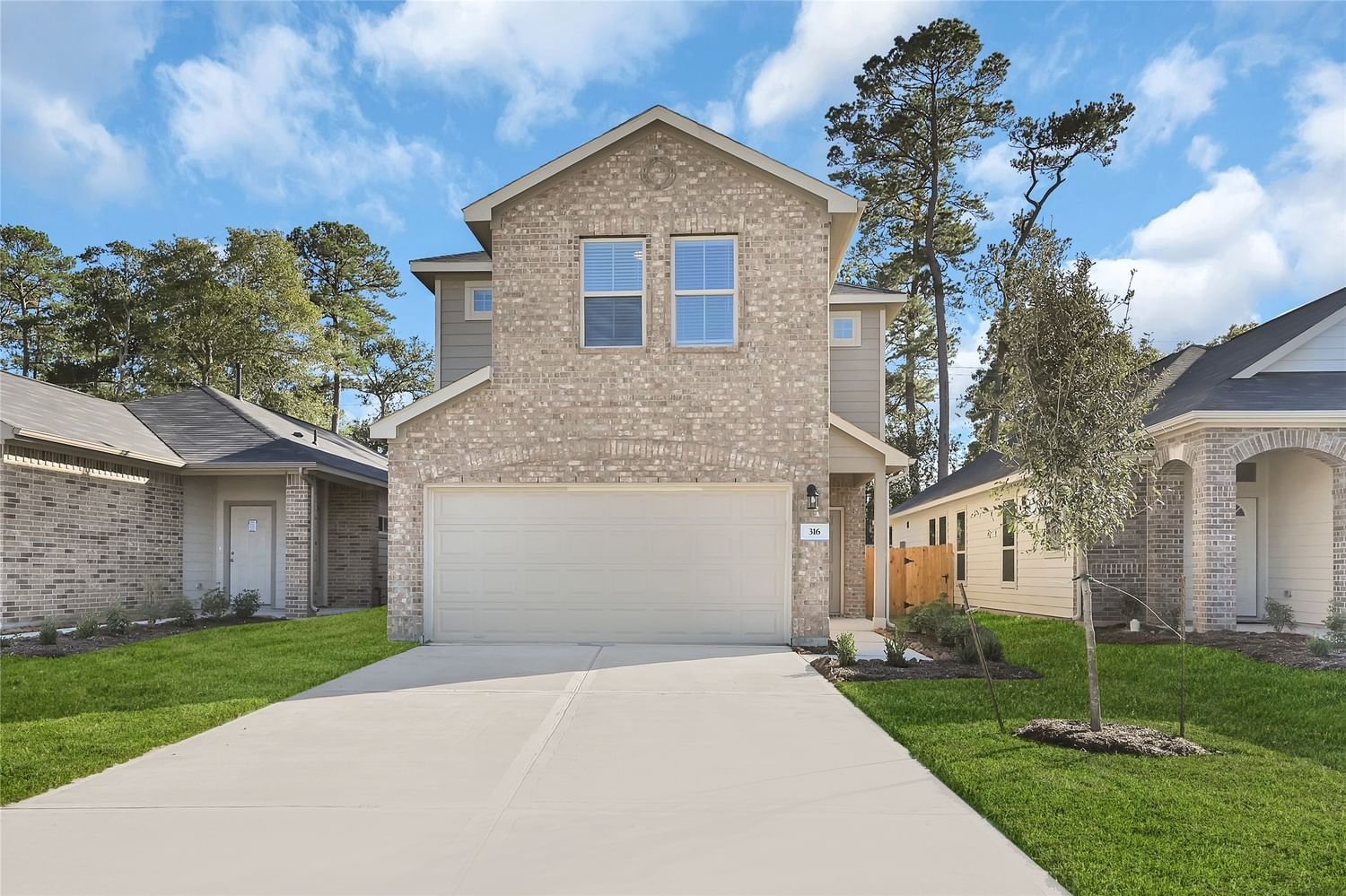 Real estate property located at 24703 Thornbluff Briar, Harris, Woodland Lakes, Humble, TX, US