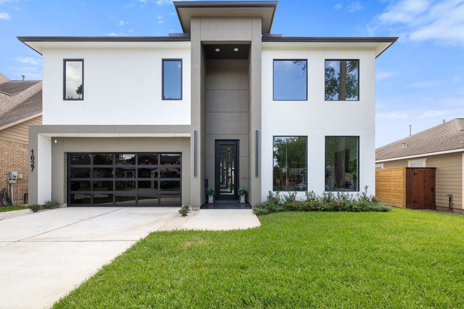 Real estate property located at 1627 Chippendale, Harris, Oak Forest Sec 06, Houston, TX, US