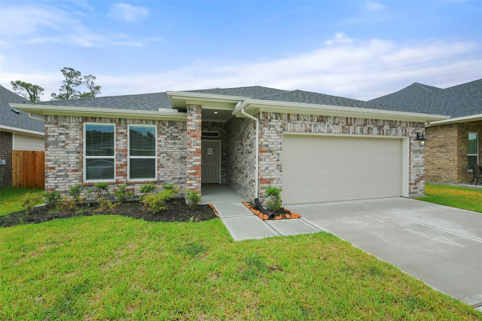 Real estate property located at 3931 Sugardale, Harris, King Oaks Village, Baytown, TX, US