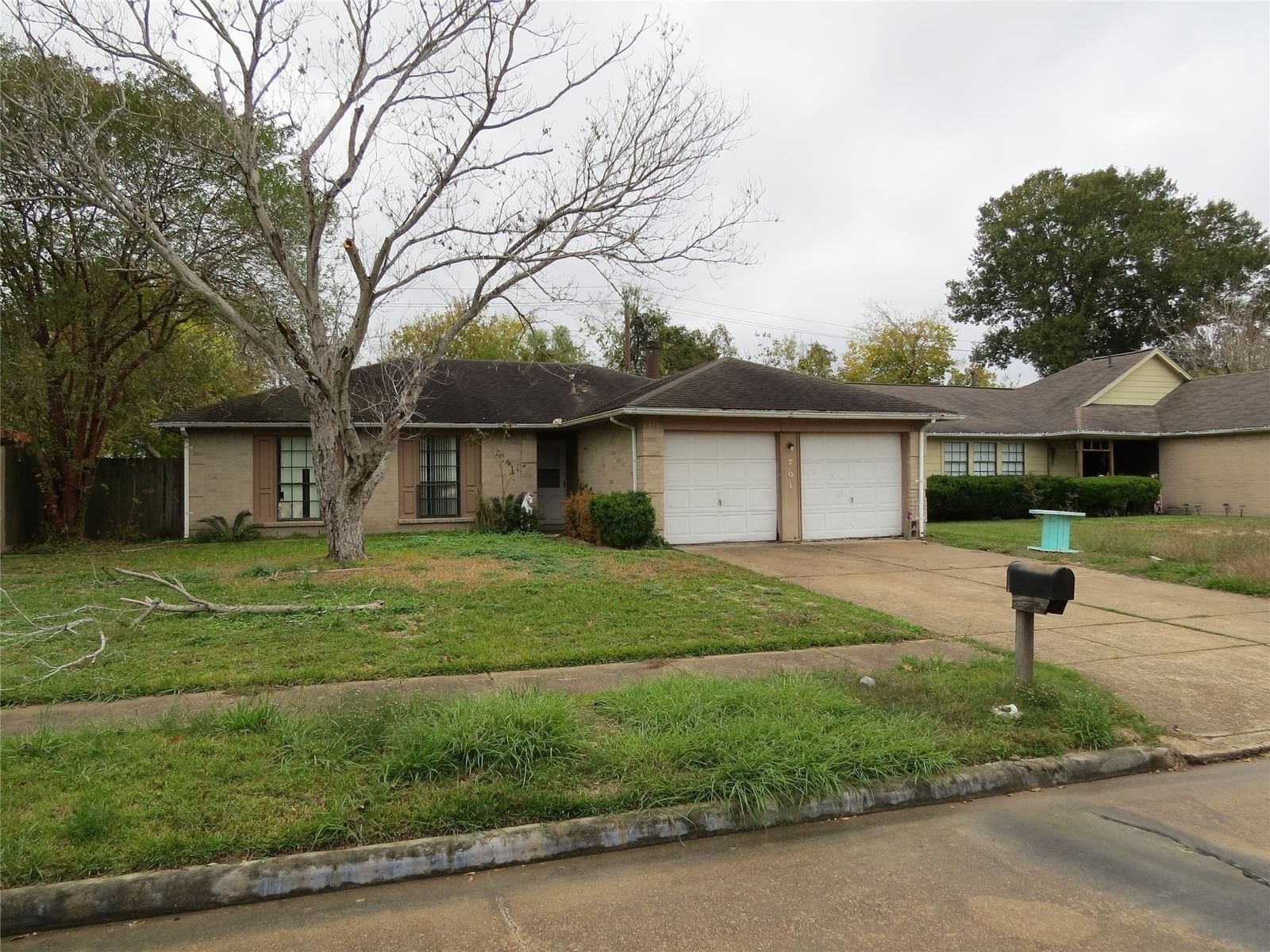 Real estate property located at 701 Canyon Springs, Harris, Creekmont, La Porte, TX, US