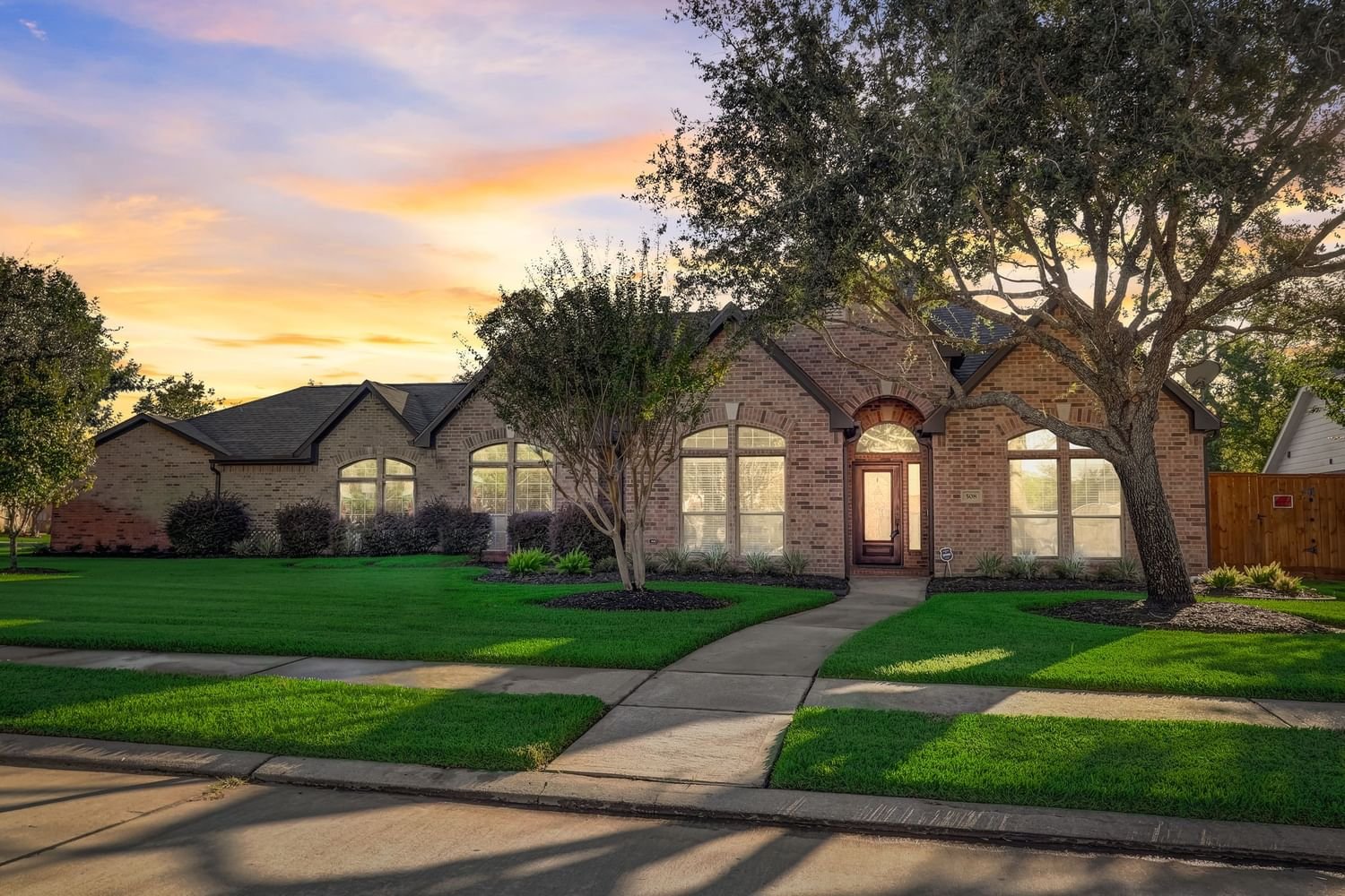Real estate property located at 508 Southfield, Galveston, Northfield Estates, Friendswood, TX, US