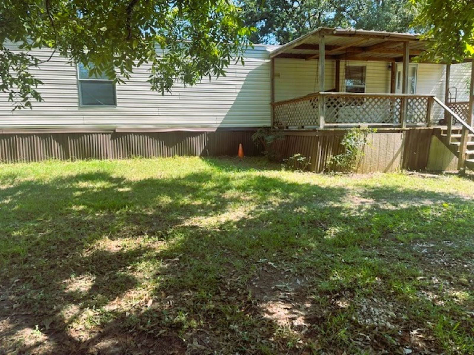 Real estate property located at 221 Wendys Way, Trinity, Jungle Village, Trinity, TX, US