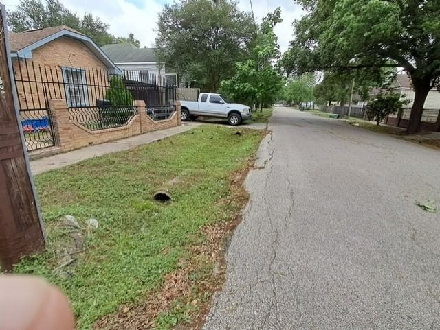 Real estate property located at 1724 Chapman, Harris, Cascara, Houston, TX, US