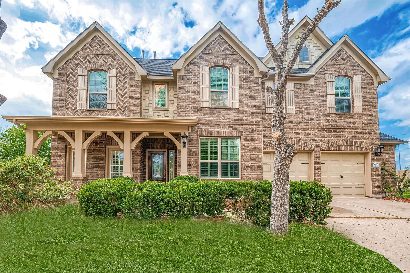 Real estate property located at 7406 Lavaerton Wood, Fort Bend, Grand Mission Estates Sec 1, Richmond, TX, US