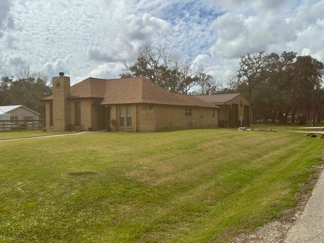 Real estate property located at 625 County Road 698, Brazoria, Gulf Terrace, Angleton, TX, US