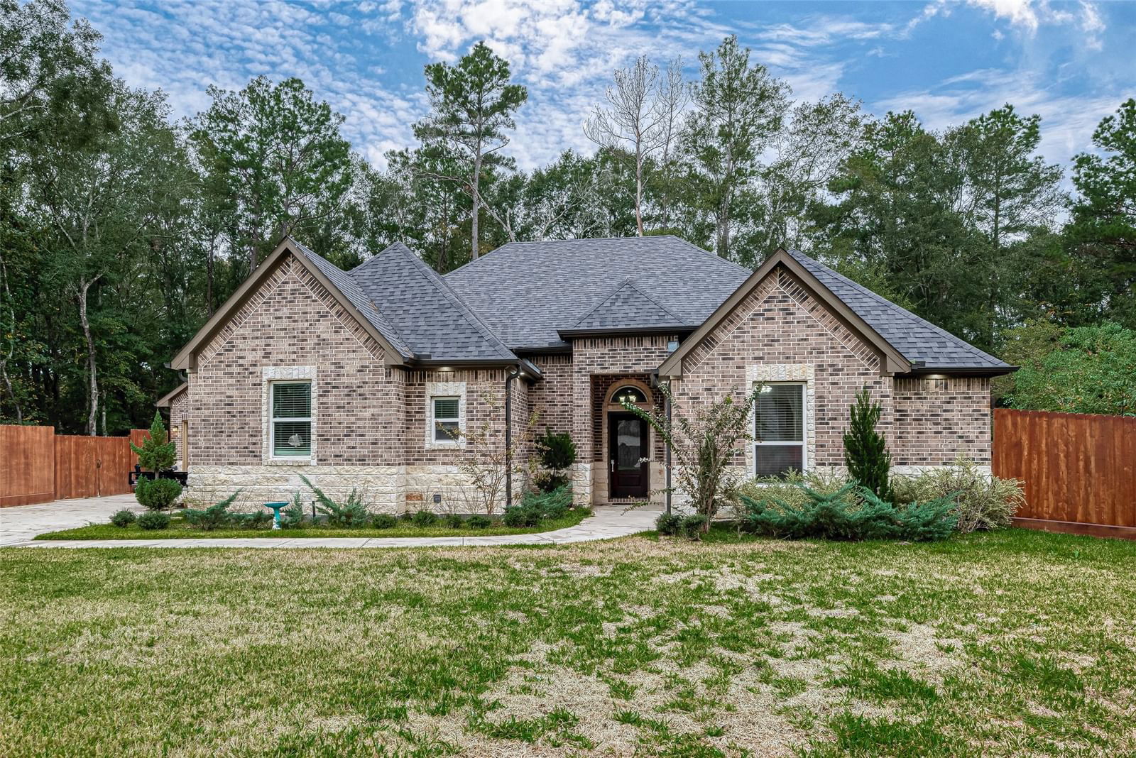 Real estate property located at 2511 Cassius, Montgomery, Roman Forest 02, Roman Forest, TX, US