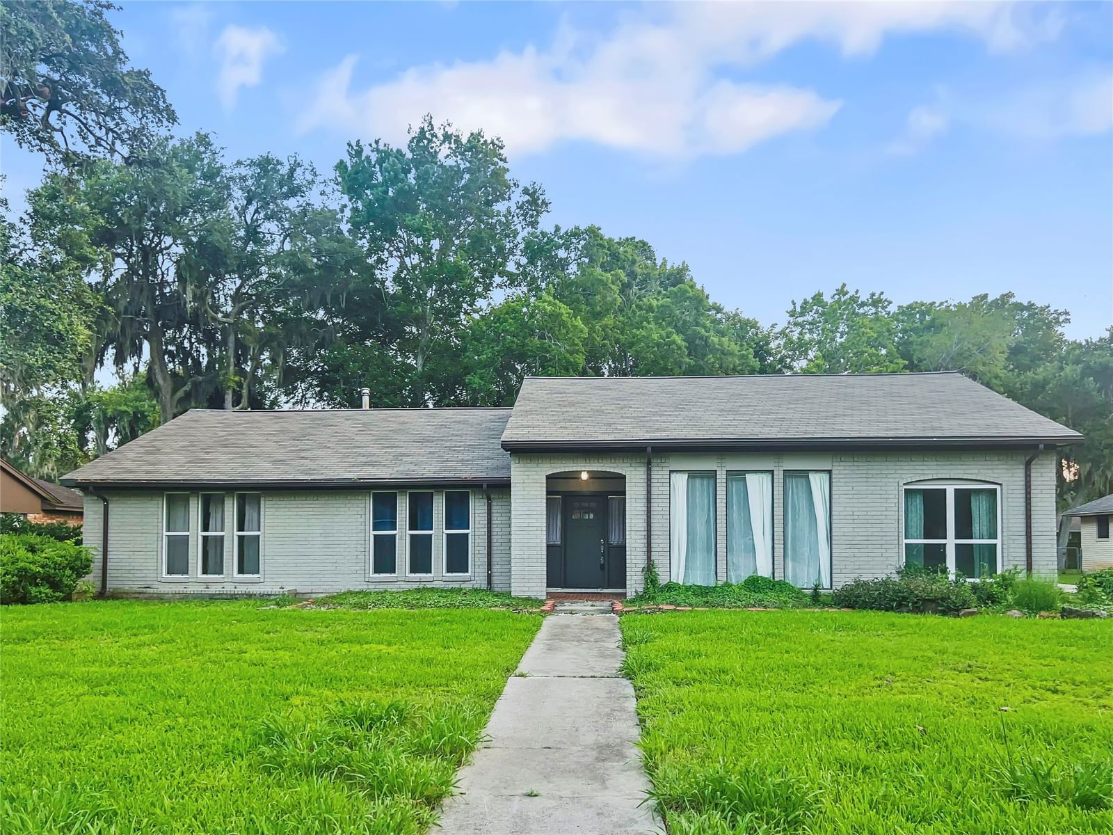 Real estate property located at 104 Catalpa, Brazoria, FLAGRIDGE ESTATES, Lake Jackson, TX, US