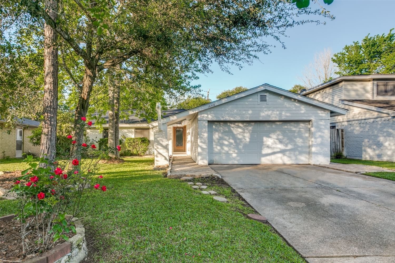 Real estate property located at 16510 Barcelona, Harris, Wedgewood Village Sec 07, Friendswood, TX, US