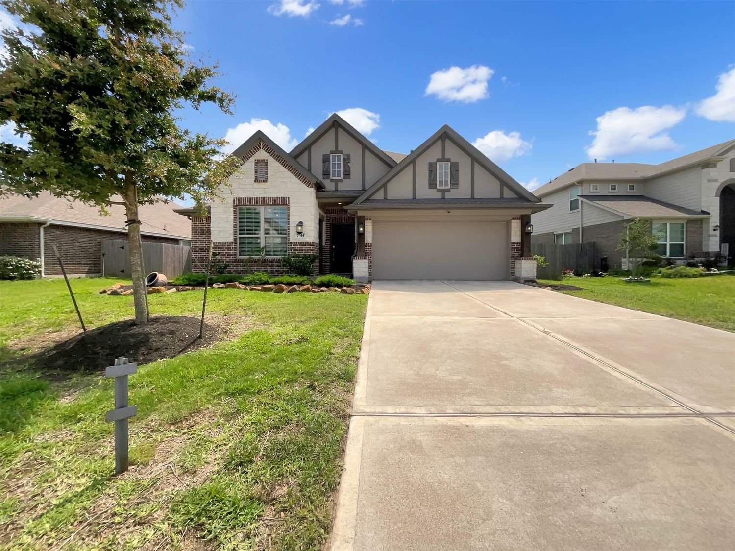 Real estate property located at 7514 Thicket Hollow, Fort Bend, Walnut Creek Sec 23, Rosenberg, TX, US