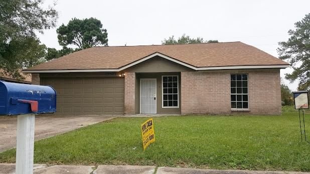 Real estate property located at 12343 Haroldson Forest, Harris, Kings Lake Forest Sec 01 R/P, Houston, TX, US