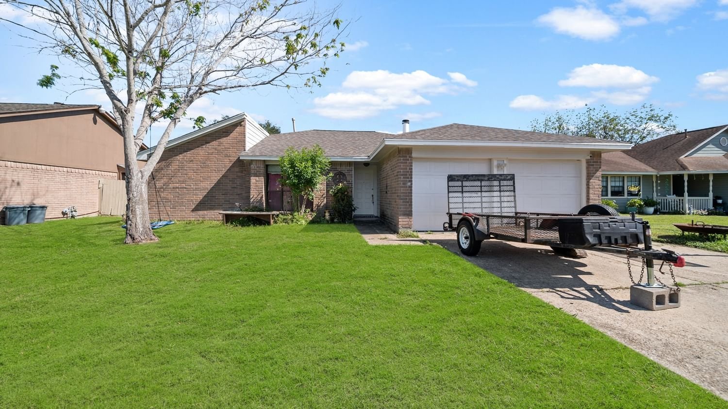 Real estate property located at 1205 Willow Creek, Harris, La Porte, TX, US