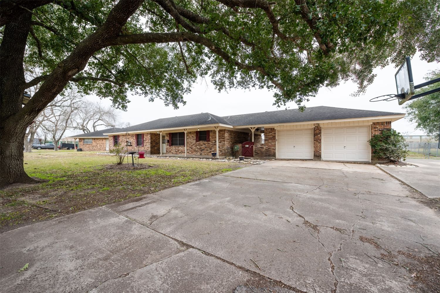 Real estate property located at 403 Wheeler, Brazoria, Hooper & Wade, Alvin, TX, US