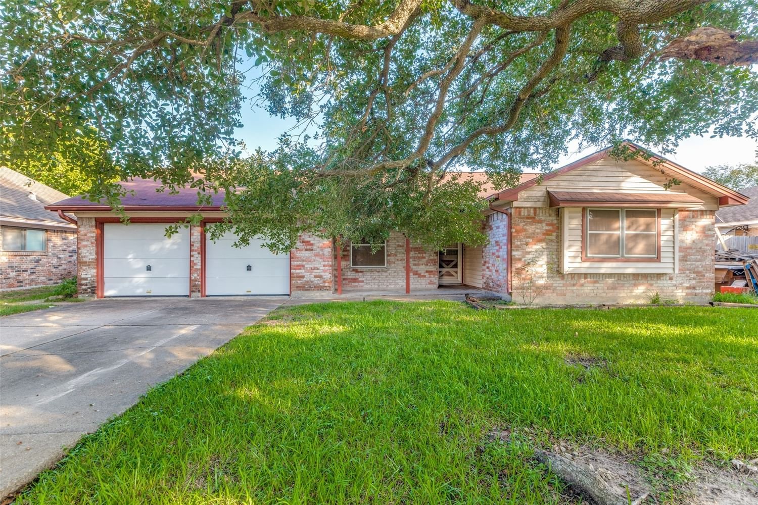 Real estate property located at 1302 Cactus, Harris, Baytown, TX, US