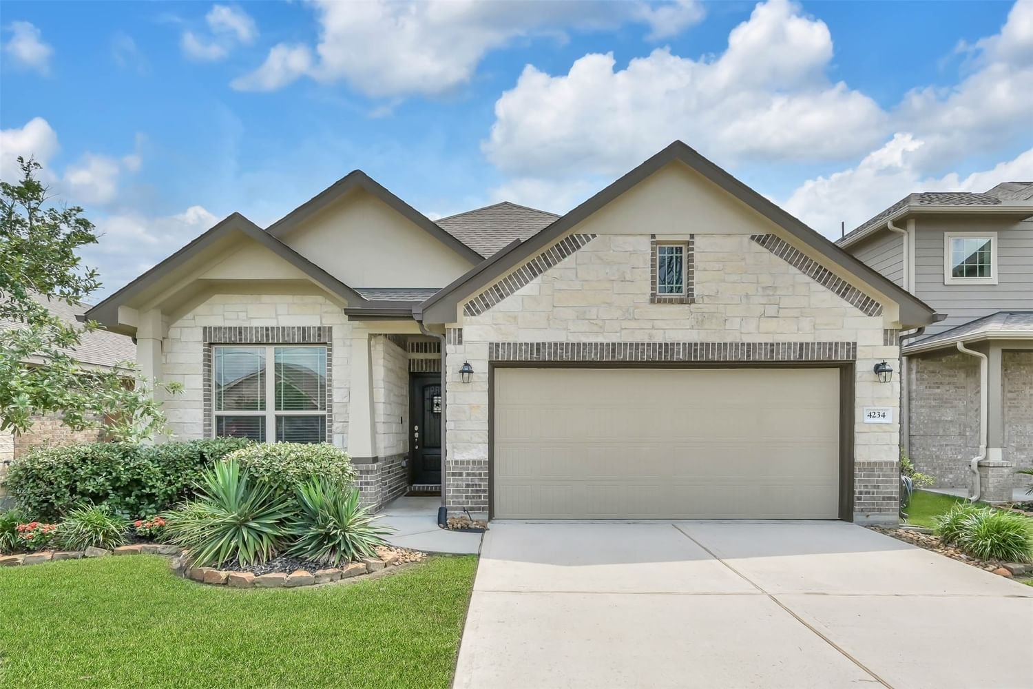 Real estate property located at 4234 Green Landing, Montgomery, Harmony Village 06, Spring, TX, US