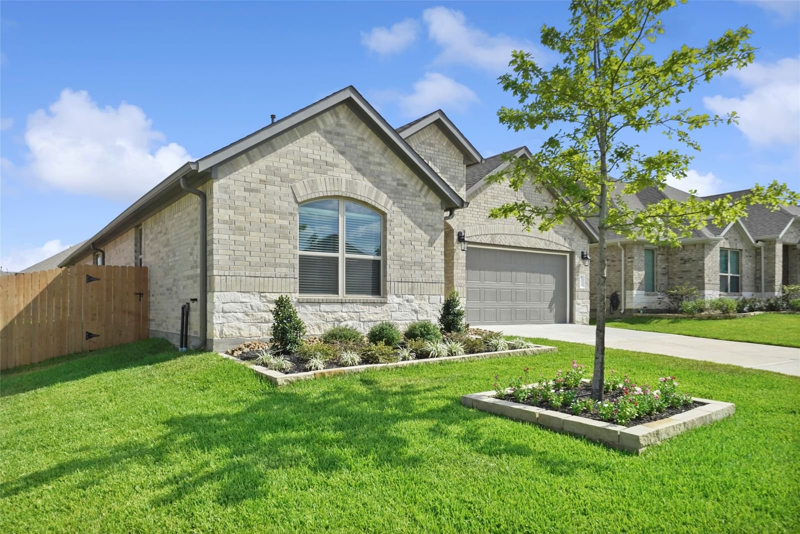 Real estate property located at 14011 Autumn Creek, Montgomery, Fosters Ridge 09, Conroe, TX, US