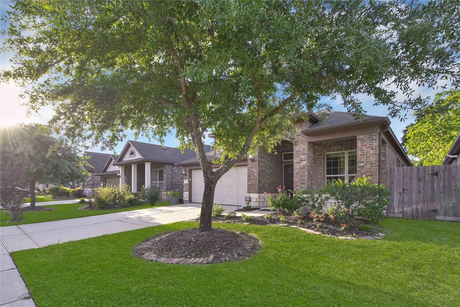 Real estate property located at 8547 Crescent Valley, Harris, Waterhaven, Humble, TX, US
