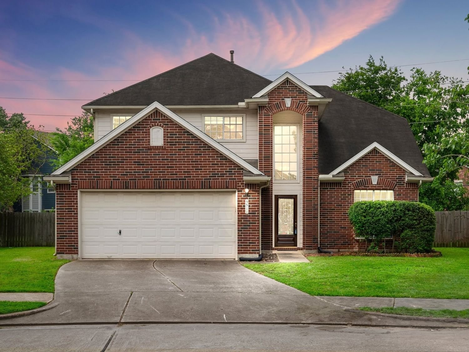 Real estate property located at 9511 Willow Trace, Harris, Willowlake, Houston, TX, US