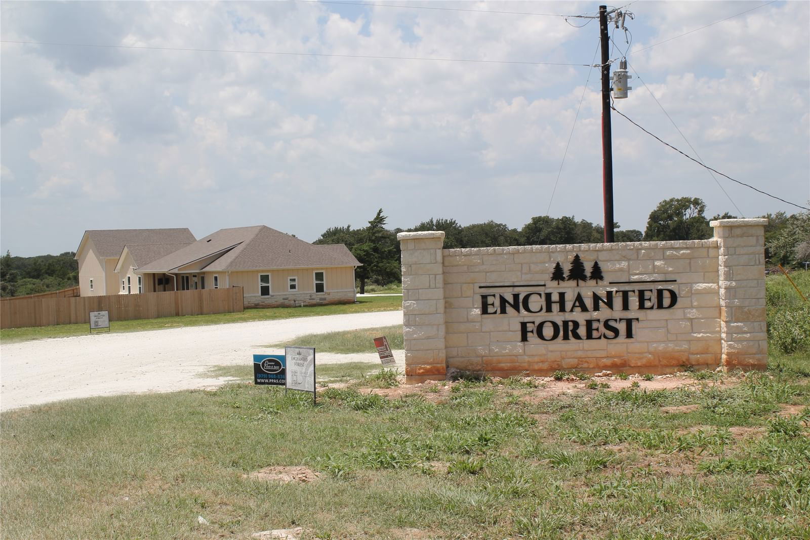 Real estate property located at 3039 Yorkshire Trail, Robertson, Enchanted Forest, Franklin, TX, US