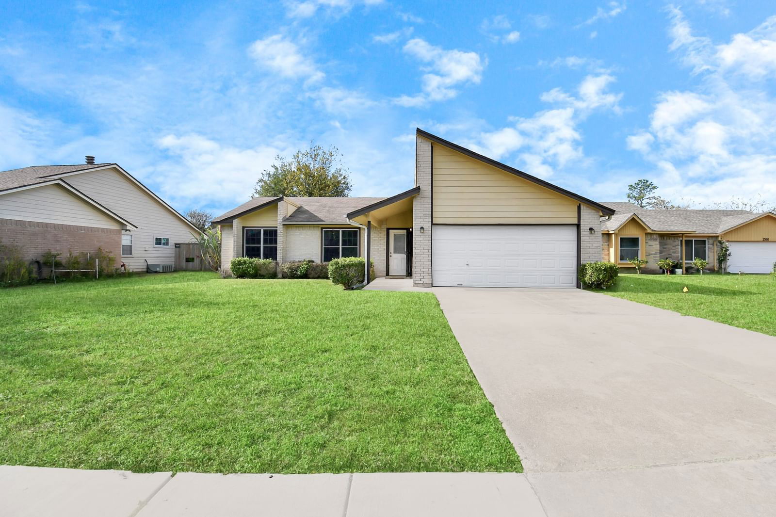 Real estate property located at 2514 Spring Place Court, Fort Bend, Quail Green, Missouri City, TX, US