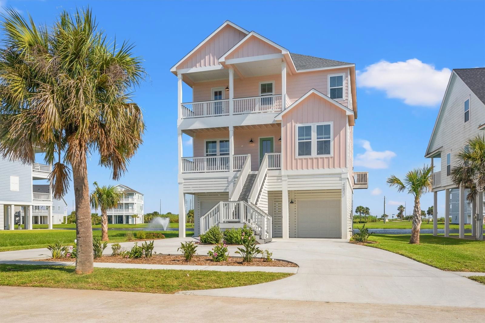 Real estate property located at 26831 Bay Water, Galveston, Pointe West Sec 4-B 2006, Galveston, TX, US