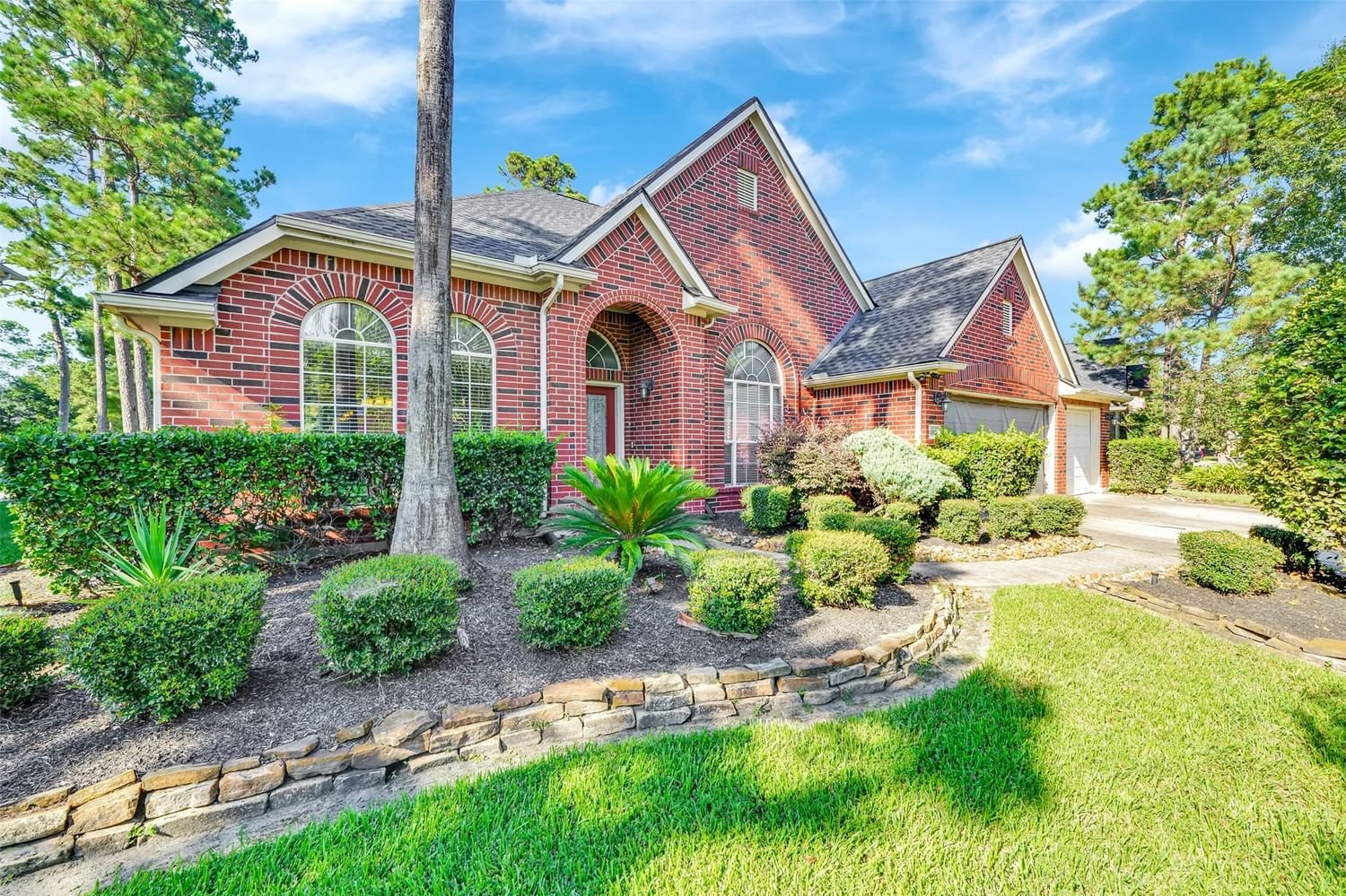 Real estate property located at 8511 Silver Lure, Harris, Walden/Lake Houston Champions, Humble, TX, US