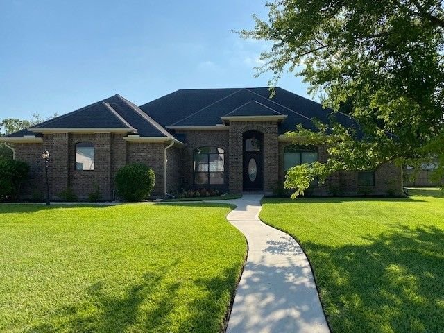 Real estate property located at 9 Bermuda Circle, Montgomery, Montgomery, TX, US