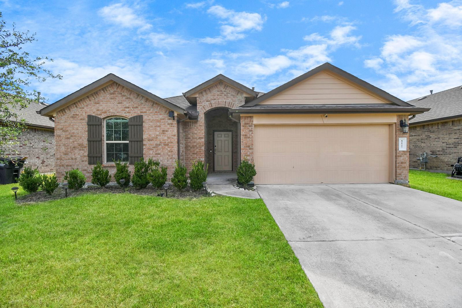 Real estate property located at 8127 Oakleaf Meadow, Fort Bend, Southern Colony Sec 4a, Rosharon, TX, US