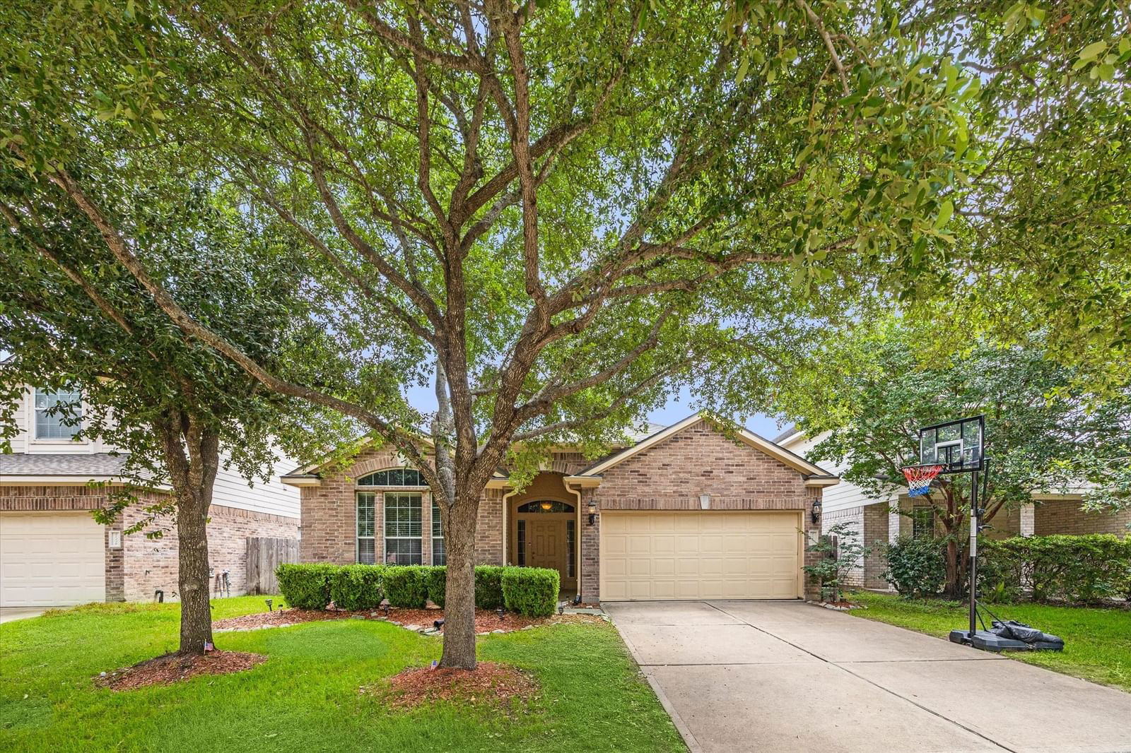 Real estate property located at 25222 Melody Oaks, Fort Bend, Parkway Oaks, Katy, TX, US