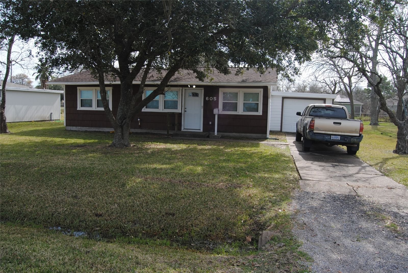 Real estate property located at 605 Wisteria, Galveston, Intercity Place, La Marque, TX, US
