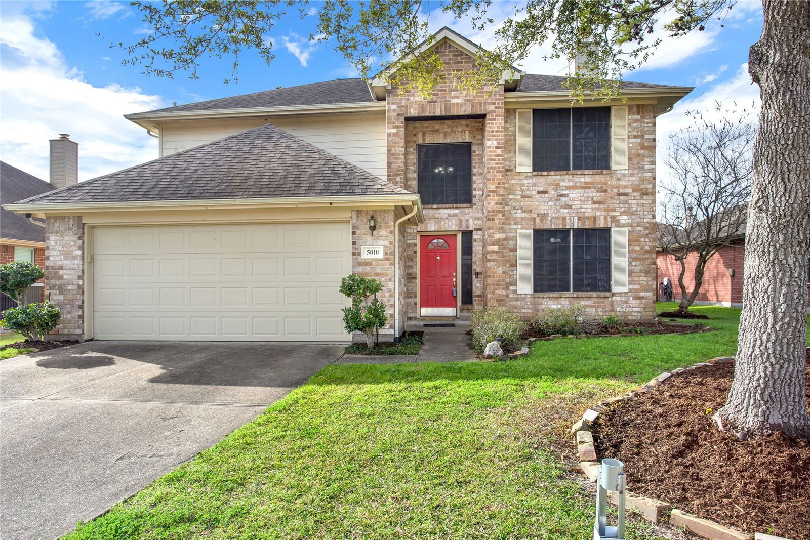 Real estate property located at 5010 Lockhart, Brazoria, Park Village Estates Sec 1-2-3, Pearland, TX, US