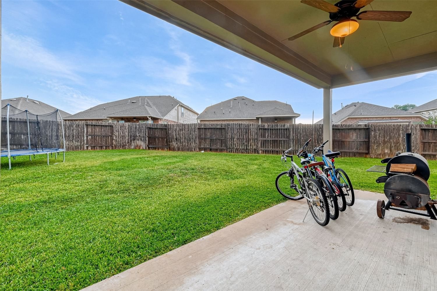 Real estate property located at 1347 Tee Time, Harris, Crosby, TX, US
