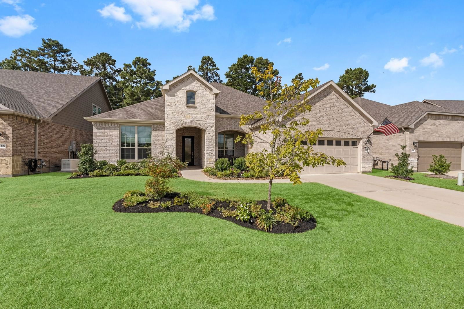 Real estate property located at 413 New Forest, Montgomery, Del Webb The Woodlands, The Woodlands, TX, US