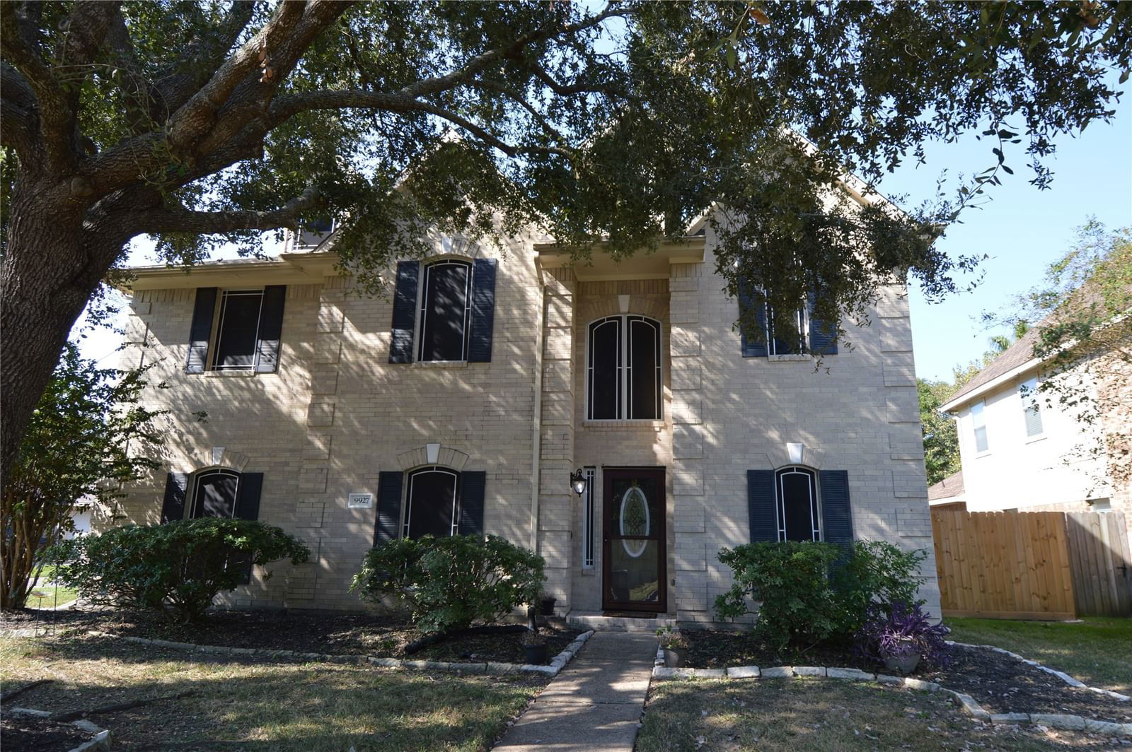 Real estate property located at 9927 Toulouse, Chambers, Tanglewilde Sec 02 Rep, Baytown, TX, US