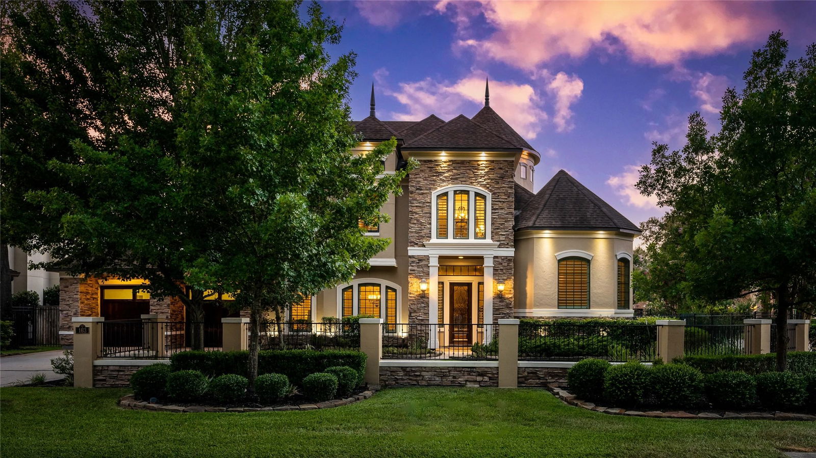 Real estate property located at 163 Black Knight, Montgomery, The Woodlands, TX, US