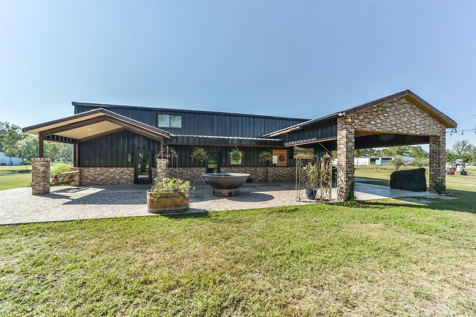 Real estate property located at 3236 FM 163, Liberty, B Tarkington, Cleveland, TX, US