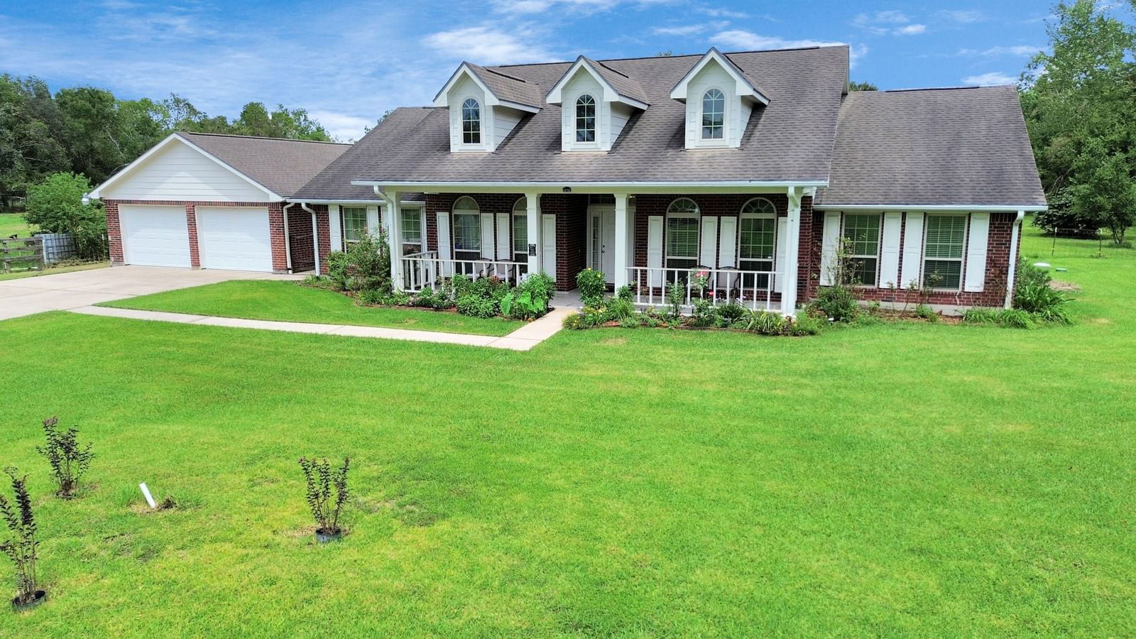 Real estate property located at 2314 CR 144, Brazoria, H T & B R R, Alvin, TX, US