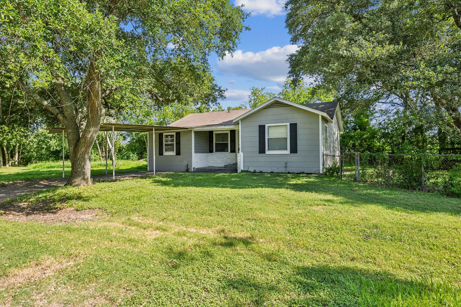 Real estate property located at 1302 Merchant, Wharton, Duson, El Campo, TX, US