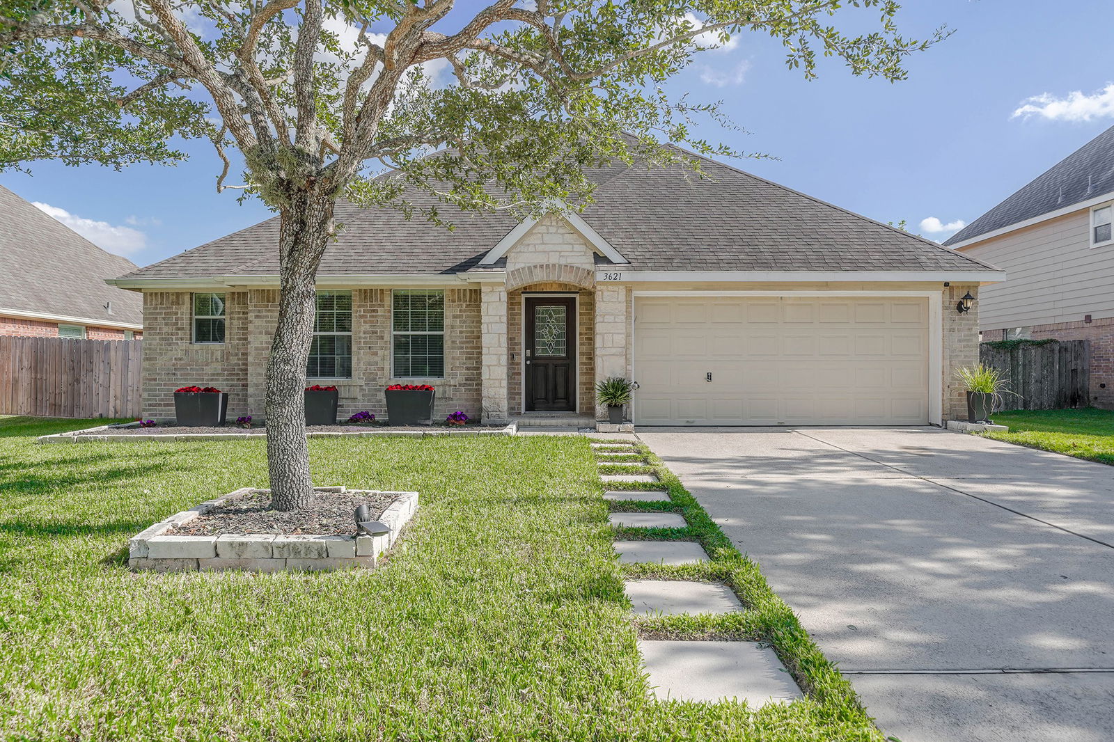 Real estate property located at 3621 Oak Crossing, Brazoria, Pearland, TX, US
