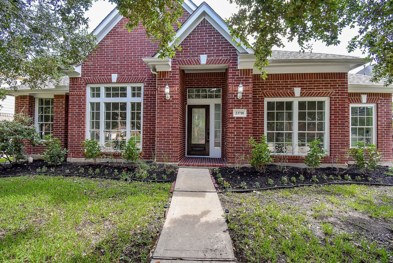 Real estate property located at 23718 Hackberry, Fort Bend, Falcon Landing Sec 6, Katy, TX, US