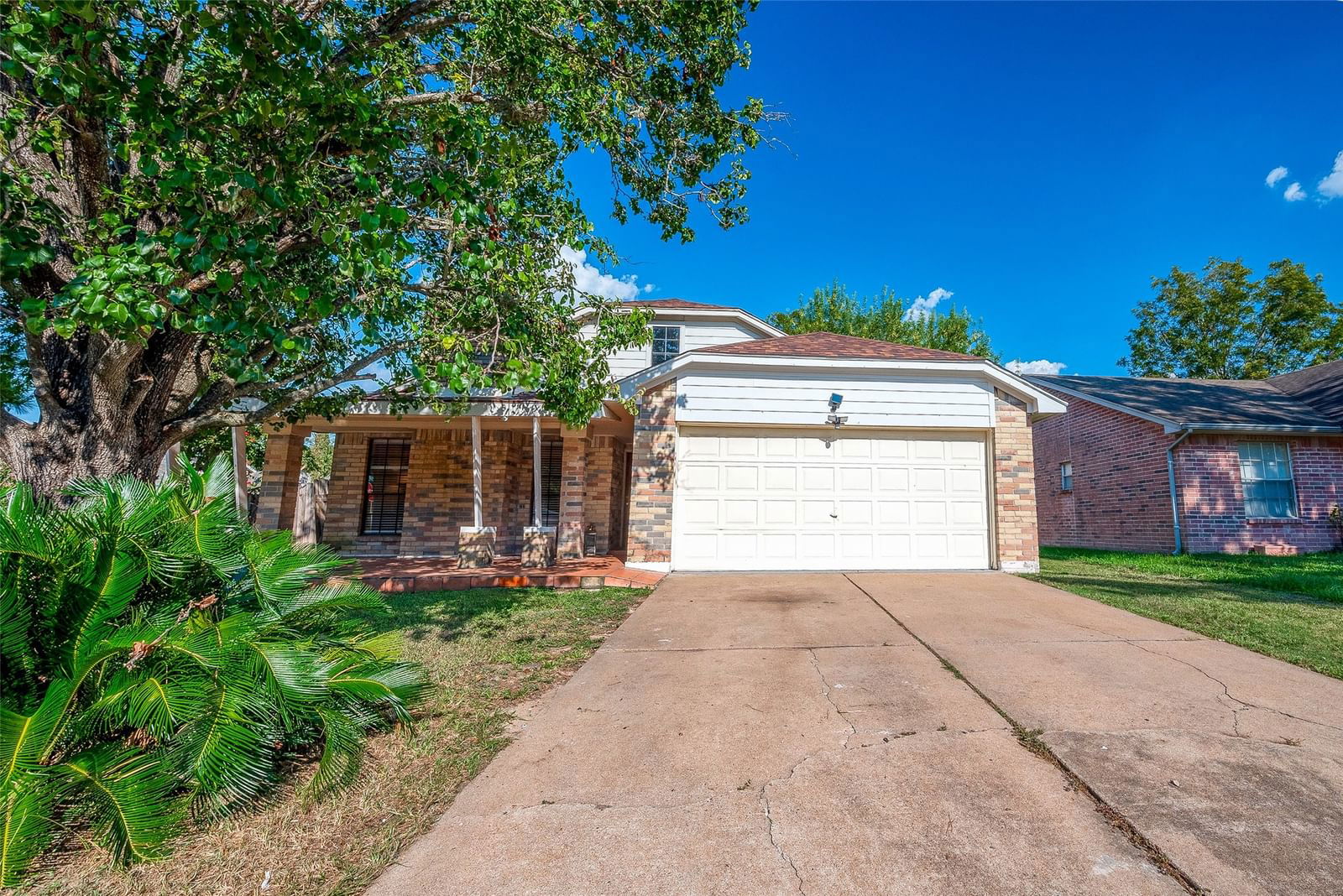 Real estate property located at 8403 Grand Knolls, Fort Bend, Mission Glen, Houston, TX, US