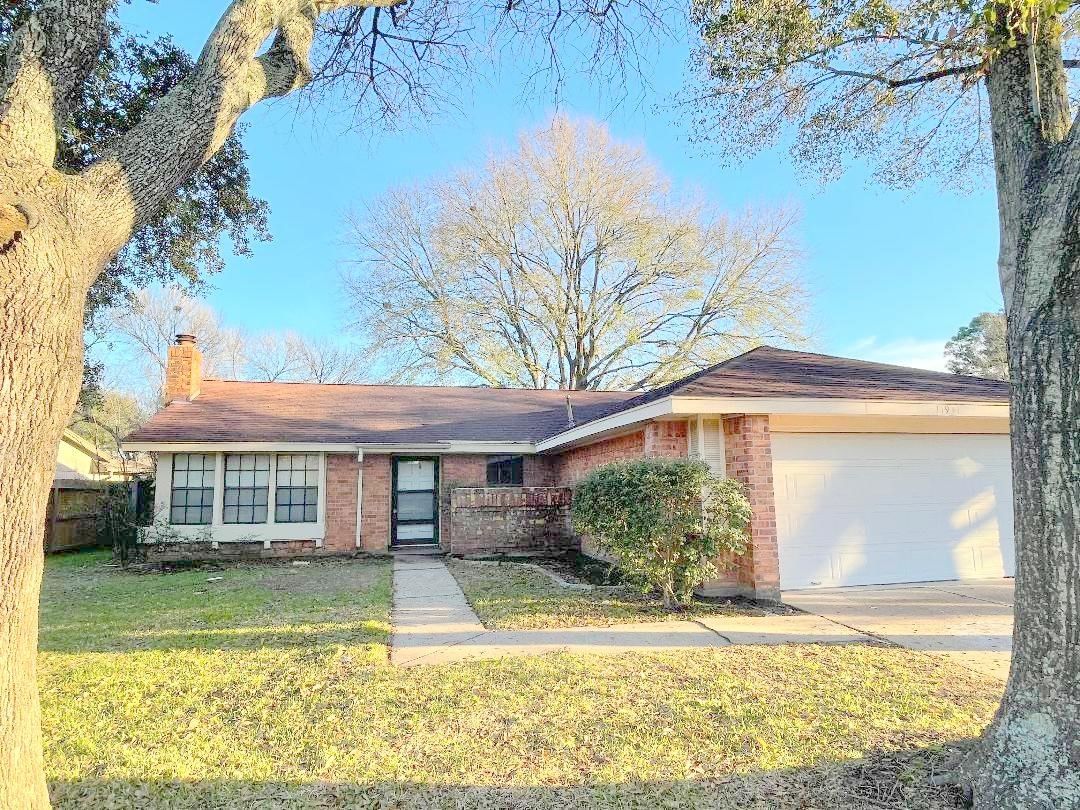 Real estate property located at 11931 Hedgegate, Harris, Steeplechase Sec 02 R/P, Houston, TX, US