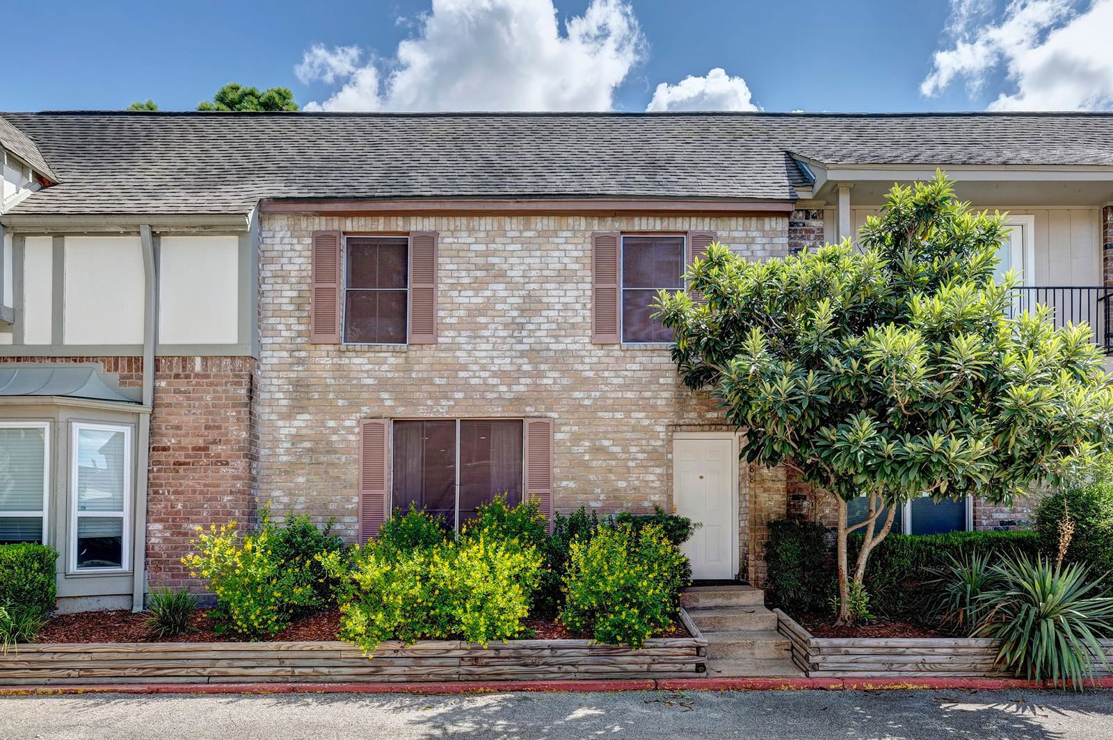 Real estate property located at 840 Threadneedle #188, Harris, West Bayou Oaks T/H, Houston, TX, US