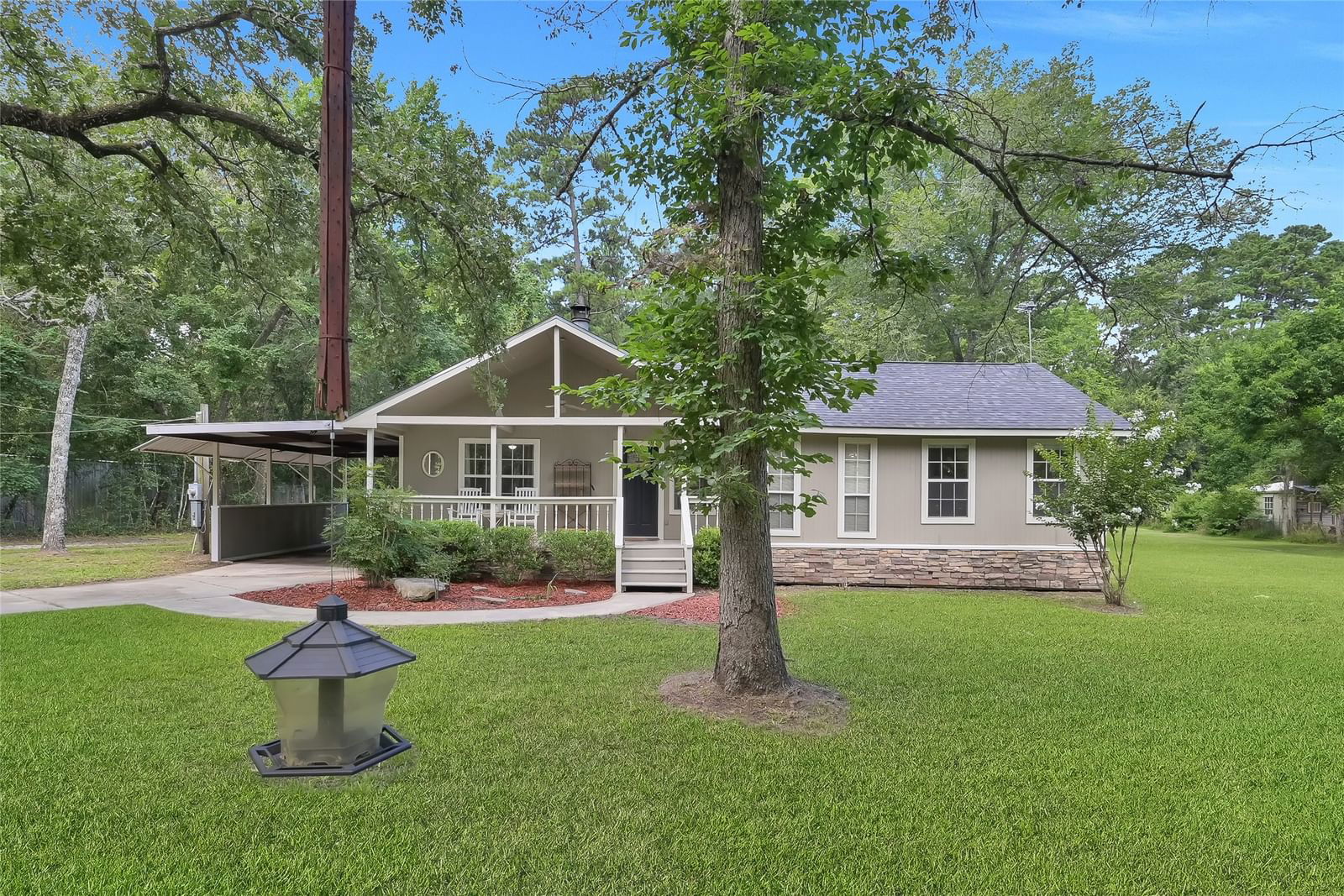 Real estate property located at 26719 Elm, Montgomery, Dogwood Hills 03, Magnolia, TX, US