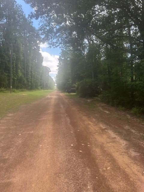 Real estate property located at 265 Road 2755, Liberty, Big Thicket Lake Estates, Cleveland, TX, US