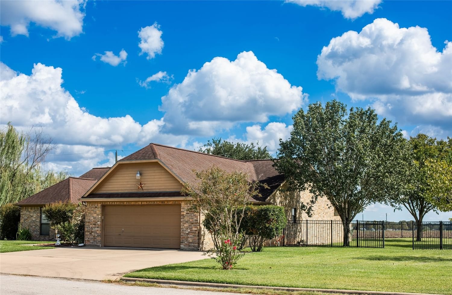 Real estate property located at 727 Norman Dr, Wharton, Southview Terrace, East Bernard, TX, US