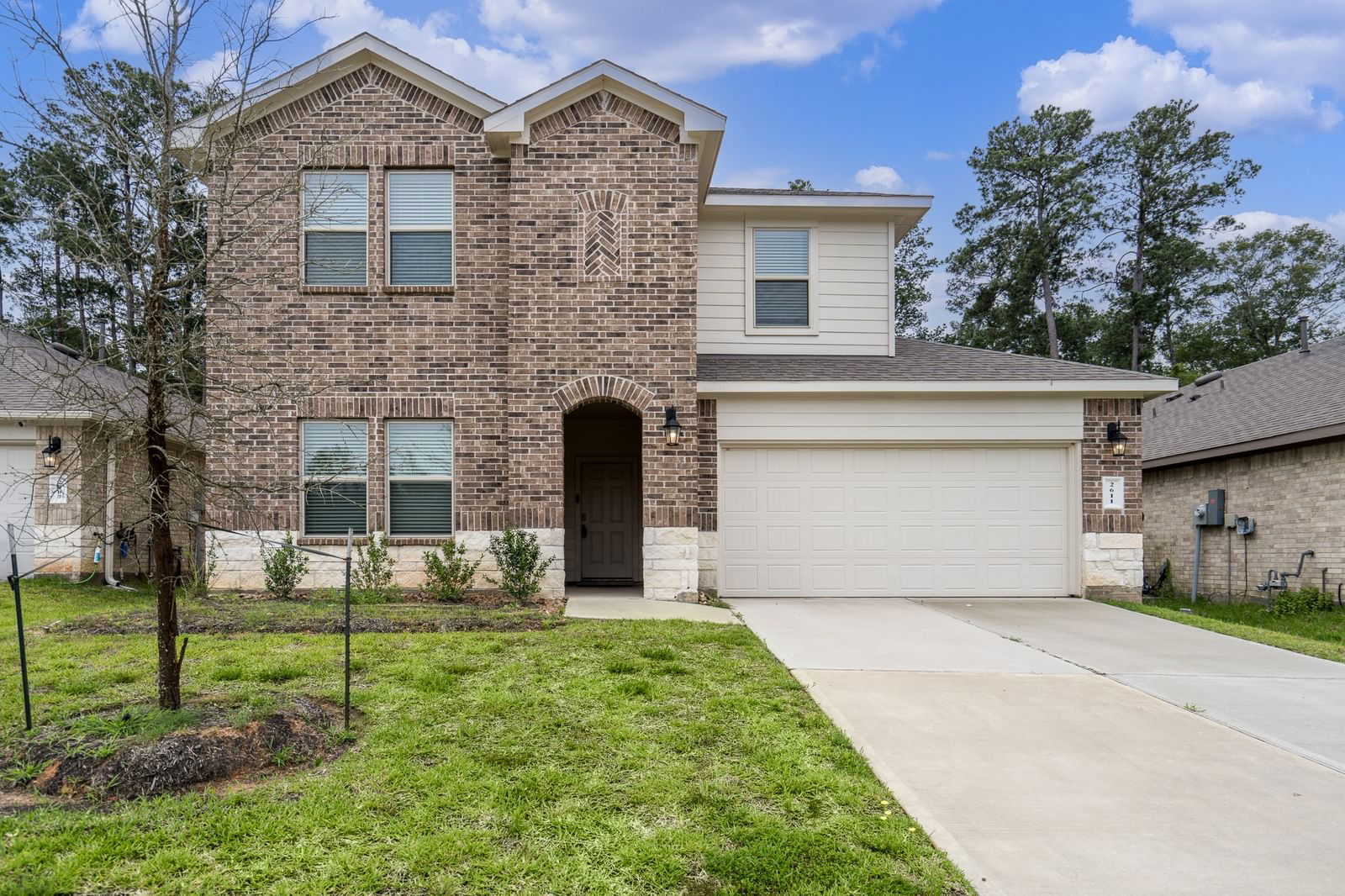 Real estate property located at 2611 Lost Holly, Montgomery, Barton Woods, Conroe, TX, US