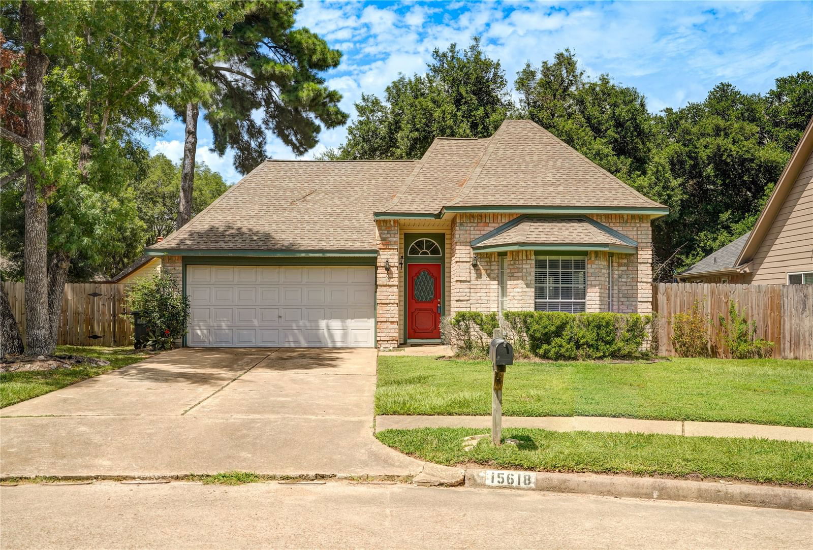 Real estate property located at 15618 Winspring, Harris, Lakewood Village Sec 01, Tomball, TX, US